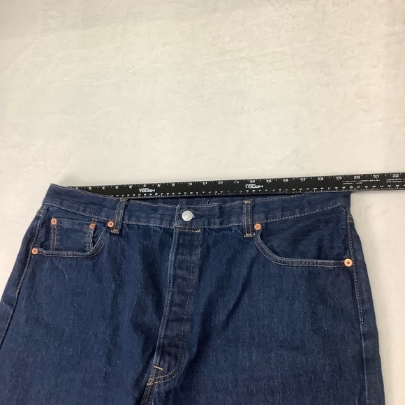 Levi’s 501 Men’s Jeans Blue 5 Button Size 42 x 28 - Picture 6 of 9